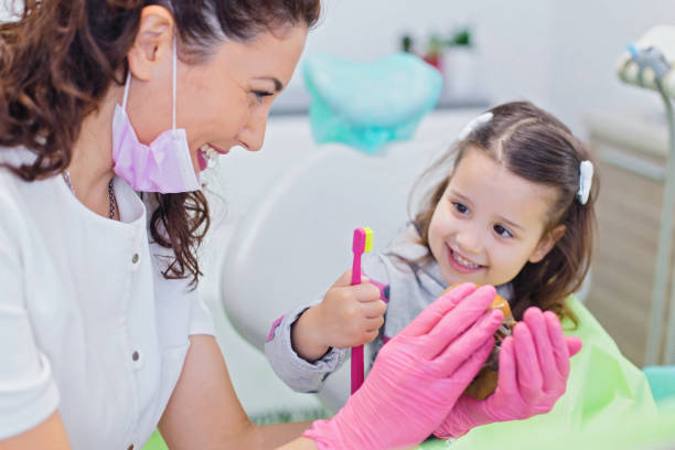 Best Veneers and Lumineers  in Clifton, TX